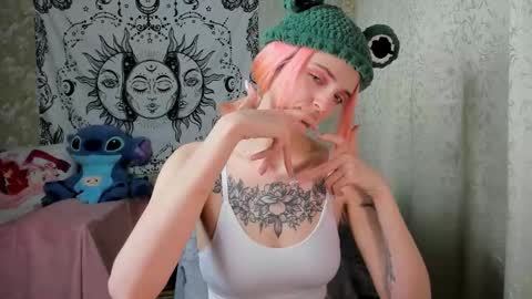 Adelina online show from 02/04/25, 10:43