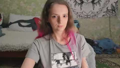 Snapshot of vanilla_arya chatting on 07/28/26, 02:13 Adelina online show from 07/28/26, 02:13