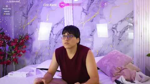 vanilla_hot_ online show from 09/21/25, 07:15