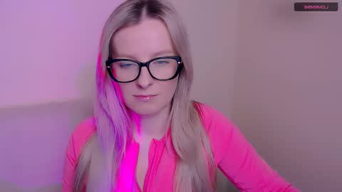 Mia online show from 01/19/26, 08:51