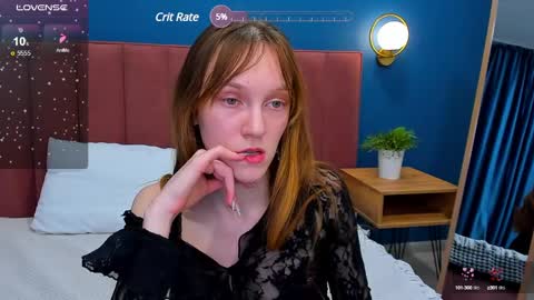 Snapshot of vanillakelly chatting on 03/04/25, 03:44 Sofia online show from 03/04/25, 03:44