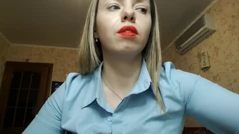 VanillaMuffin online show from 02/09/25, 01:03