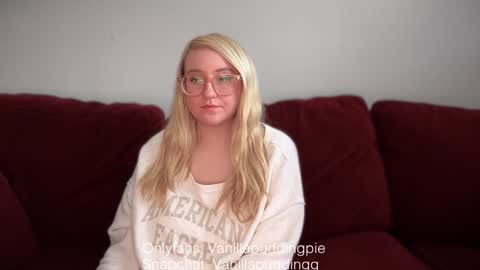 vanillapuddingpie online show from 12/05/24, 07:49