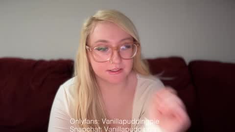 vanillapuddingpie online show from 01/09/25, 02:01