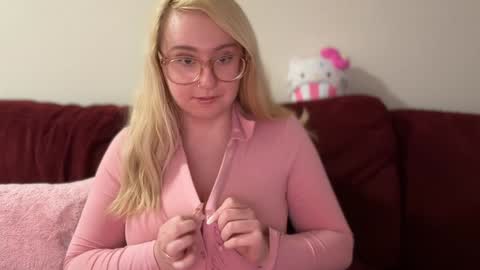 vanillapuddingpie online show from 01/27/25, 12:54