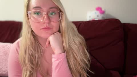 vanillapuddingpie online show from 01/27/25, 03:58