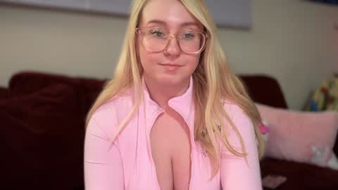 vanillapuddingpie online show from 02/04/25, 03:44