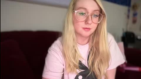 vanillapuddingpie online show from 03/02/25, 03:56