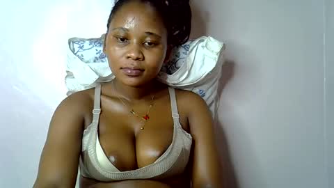 vanillavenus online show from 10/29/25, 10:50