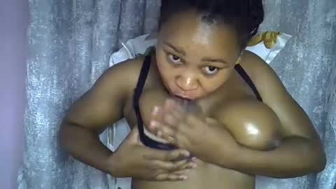 vanillavenus online show from 04/02/26, 11:02