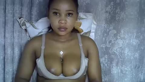 vanillavenus online show from 04/17/26, 11:52