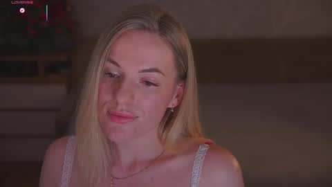 Sophie online show from 01/07/26, 01:52