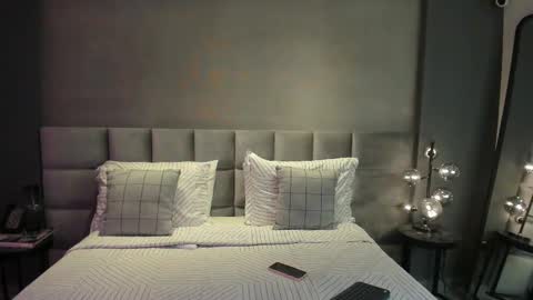 VANNA  online show from 11/06/25, 08:43