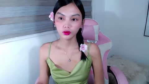 Snapshot of vannesasexyslutt chatting on 05/17/26, 02:09 VANNESA online show from 05/17/26, 02:09