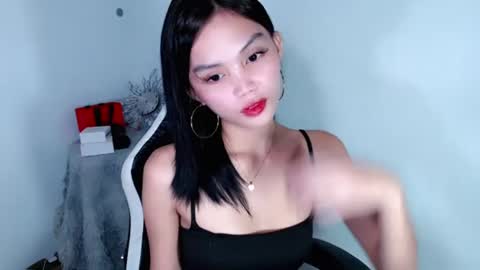 Snapshot of vannesasexyslutt chatting on 07/05/26, 10:50 VANNESA online show from 07/05/26, 10:50