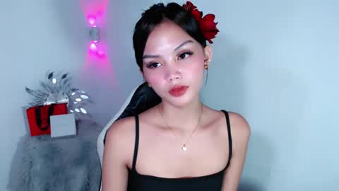 Snapshot of vannesasexyslutt chatting on 07/17/26, 10:25 VANNESA online show from 07/17/26, 10:25