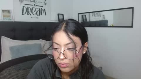 vane online show from 10/03/25, 07:44