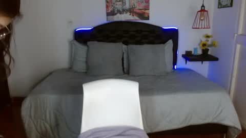 Snapshot of vannesweet_ chatting on 06/25/26, 08:46 vane online show from 06/25/26, 08:46
