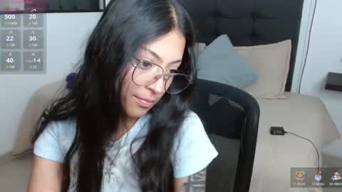 Snapshot of vannesweet_ chatting on 07/12/26, 09:06 vane online show from 07/12/26, 09:06