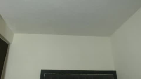 Snapshot of vannsexporn chatting on 12/16/24, 12:48 Vannesa online show from 12/16/24, 12:48