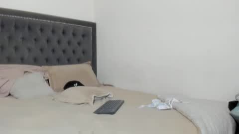 Snapshot of vannsexporn chatting on 03/04/25, 02:17 Vannesa online show from 03/04/25, 02:17