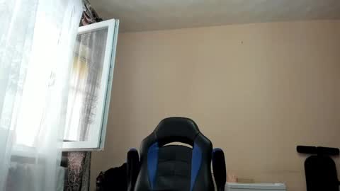 Snapshot of vano_822 chatting on 05/07/26, 06:30 vano_822 online show from 05/07/26, 06:30