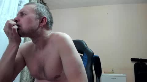 Snapshot of vano_822 chatting on 05/12/26, 06:05 vano_822 online show from 05/12/26, 06:05