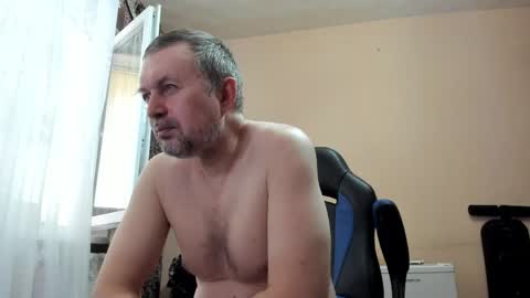 Snapshot of vano_822 chatting on 05/21/26, 07:15 vano_822 online show from 05/21/26, 07:15