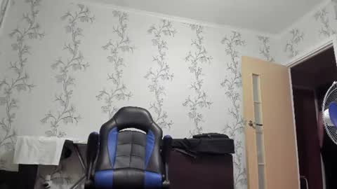Snapshot of vano_822 chatting on 06/24/26, 08:52 vano_822 online show from 06/24/26, 08:52