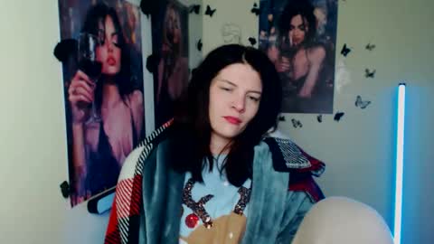 Vanessa online show from 01/15/26, 05:34