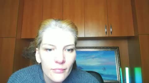 Snapshot of vanrey_ chatting on 02/20/26, 02:19 Vanessa online show from 02/20/26, 02:19