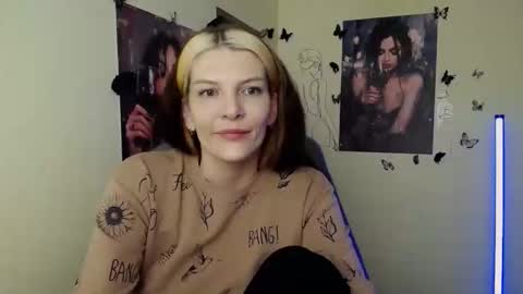 Snapshot of vanrey_ chatting on 04/25/26, 06:27 Vanessa online show from 04/25/26, 06:27