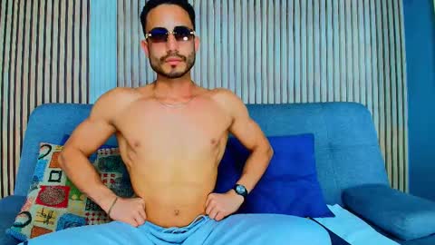 Vans Ross online show from 02/04/26, 07:31