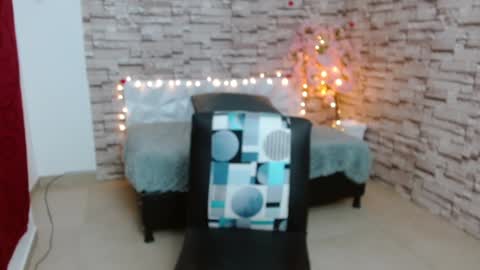 Snapshot of vanse_lust chatting on 01/08/25, 02:25 Karuna online show from 01/08/25, 02:25