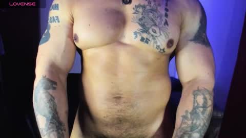 vanvelckan_ online show from 10/28/25, 09:39