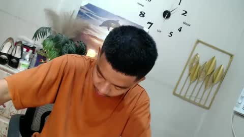 vanxxx2005 online show from 02/12/25, 09:22