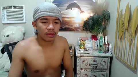 vanxxx2005 online show from 03/11/25, 11:15