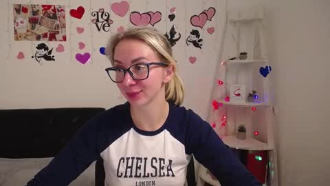 Snapshot of vasilisasii chatting on 01/22/25, 09:13 Vasilisa online show from 01/22/25, 09:13