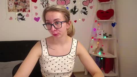 Snapshot of vasilisasii chatting on 02/24/25, 09:10 Vasilisa online show from 02/24/25, 09:10