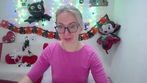 Snapshot of vasilisasii chatting on 10/29/25, 06:26 Vasilisa online show from 10/29/25, 06:26