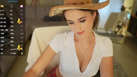 Snapshot of vasillisa chatting on 01/22/25, 07:03 Vasilisa online show from 01/22/25, 07:03