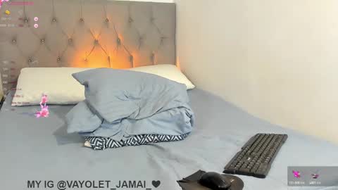 Hi Im Vayolet online show from 12/20/24, 10:00