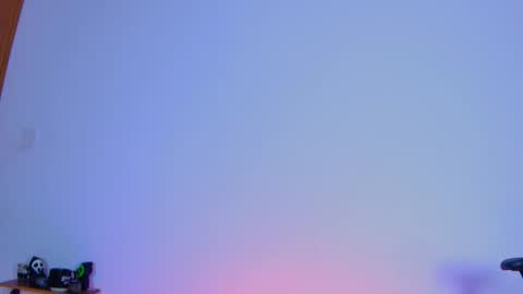 Snapshot of vayolett_dakotta chatting on 09/27/25, 03:44 Vayolett online show from 09/27/25, 03:44