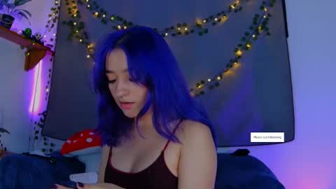 Vayolett online show from 11/03/25, 12:24