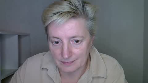 vea_motty online show from 11/20/25, 08:30