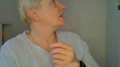 vea_motty online show from 01/12/26, 09:36