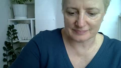 vea_motty online show from 05/27/26, 10:45