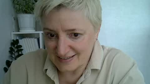vea_motty online show from 05/30/26, 06:21
