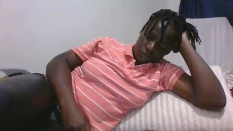 Vee tommy online show from 02/15/26, 07:54