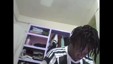 Vee tommy online show from 04/28/26, 03:00